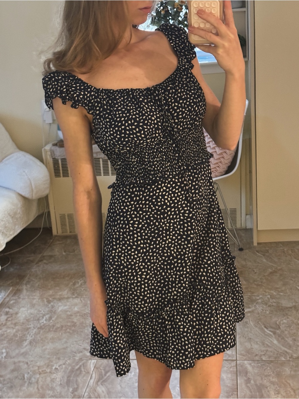 Beautiful navy mini dress with delicate raindrop print - S